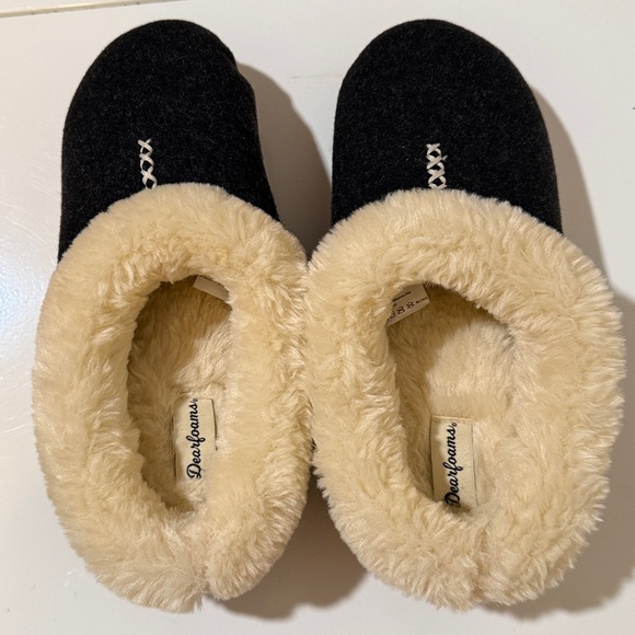 Dearfoams Women's sleepers. Size 7-8. - Picture 6 of 8